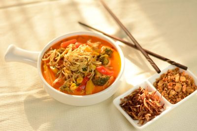 chop suey vs chow mein