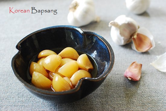 Maneul Jangajji (Korean Pickled Garlic)