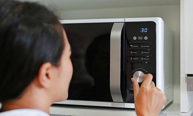 Things to Look for When Looking For an Microwave-Toaster Oven Combos - Features and Controls