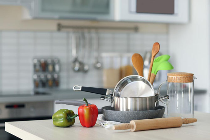 The Proper Type Of Cookware To Use On Glass Top Stoves