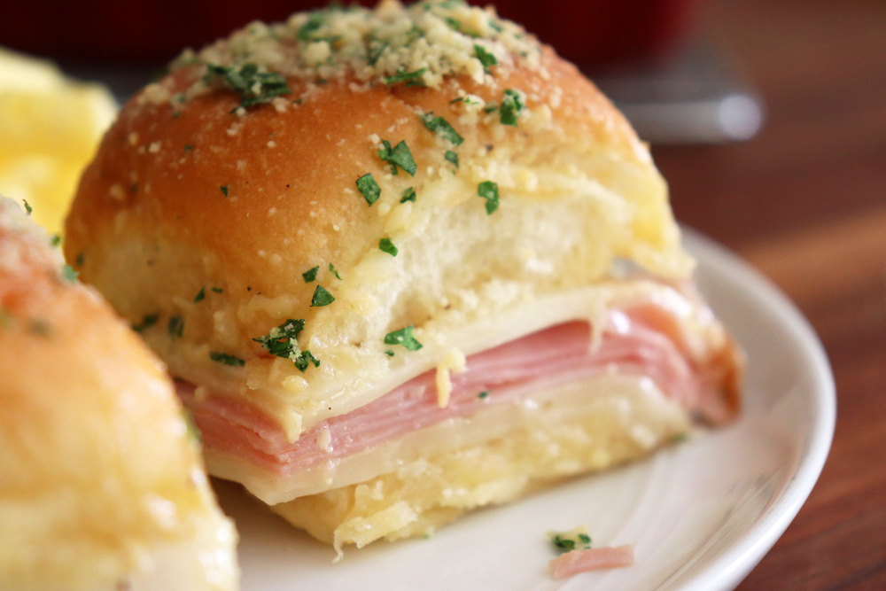 Final shot Easy Baked Ham & Swiss Sliders