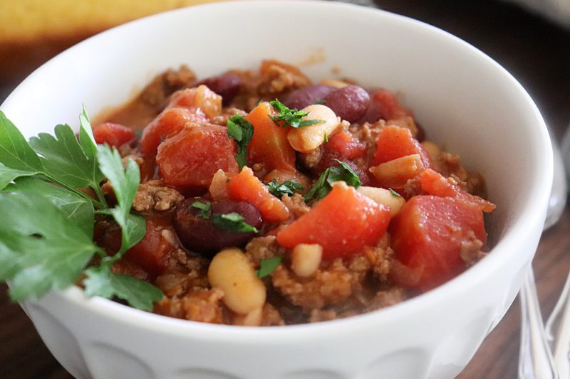 Easy Ground Beef Chili Recipe - CookNovel.com