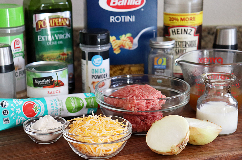 Ingredients for Easy Ground Beef Pasta Recipe